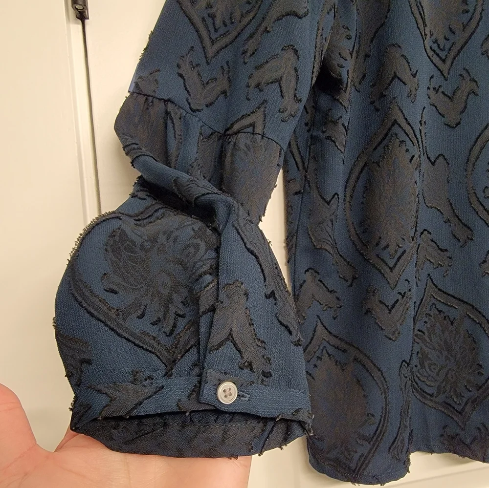 ANN TAYLOR LOFT Teal Blue Patterned Balloon Longsleeve Shirt Medium Petites - Picture 3 of 9